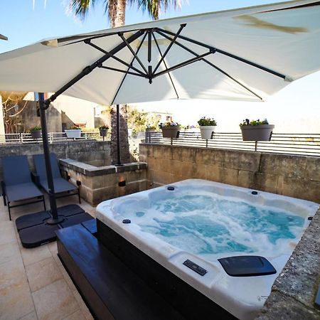 Harbour Views Duplex Maisonette With Jacuzzi Hot Tub Mgarr 외부 사진